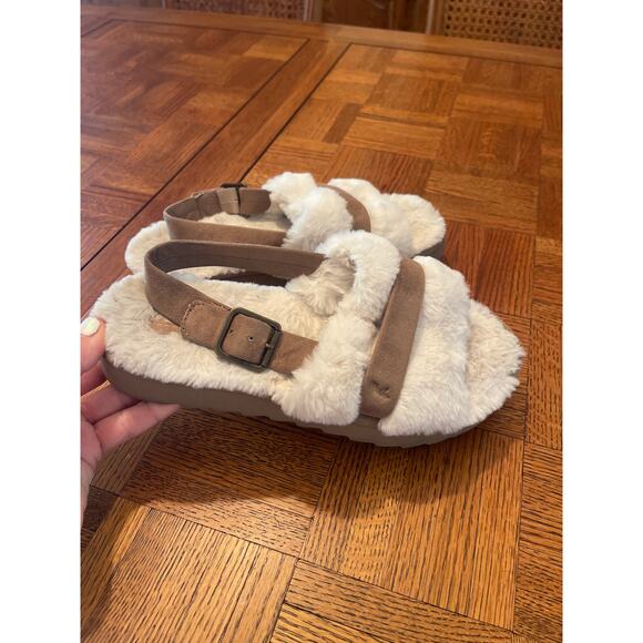 Koolaburra by UGG Shoes - Koolaburra by UGG Fuzz'd Out adjustable slide sandals size 9